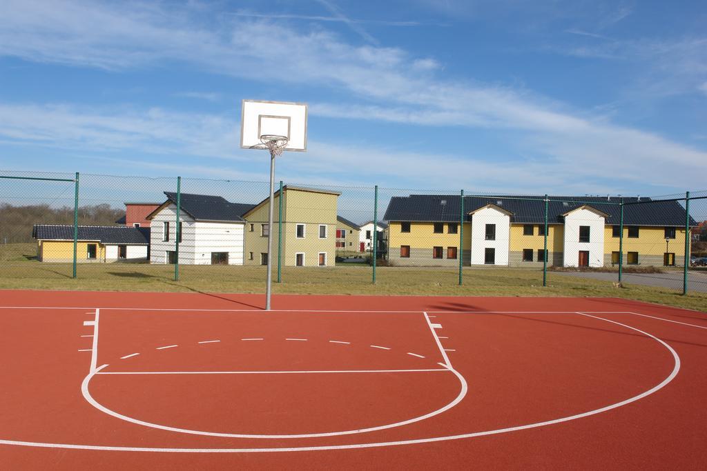 Euroville Jugend- Und Sporthotel Naumburg  Exterior foto
